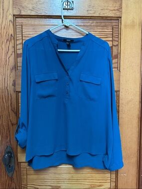 Forever 21 Bluegreen lightweight Long Sleeve V-Neck Blouse